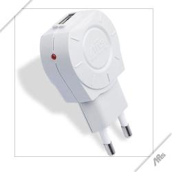 ǽ ǰ  AC to USB (5V,1A) (KAPA-100U)